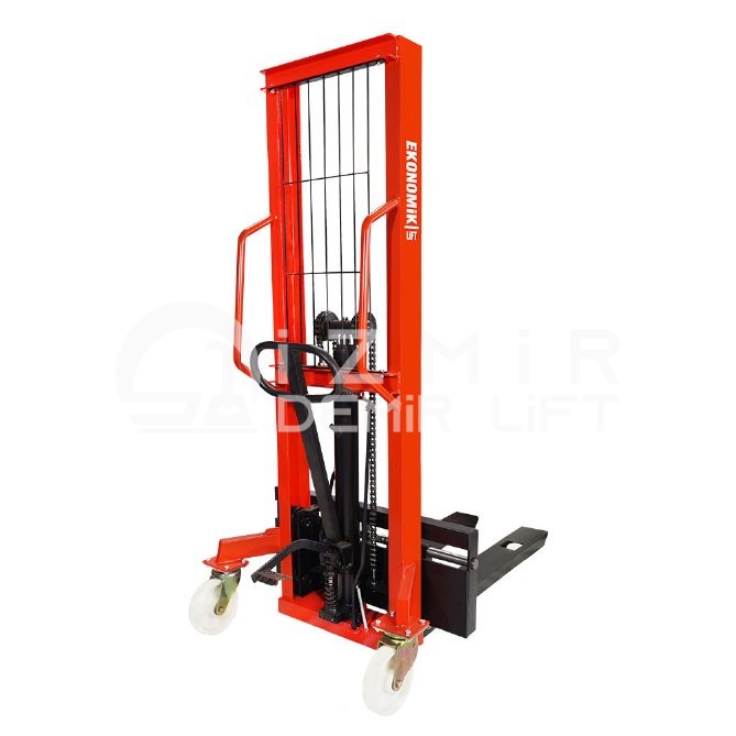 Economic Lift MS1516: Long Range Stacking with 1.5 Ton Capacity Manual Stacker