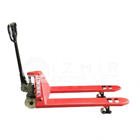 Three Essential Technical Specifications to Consider When Buying a Manual Pallet Truck